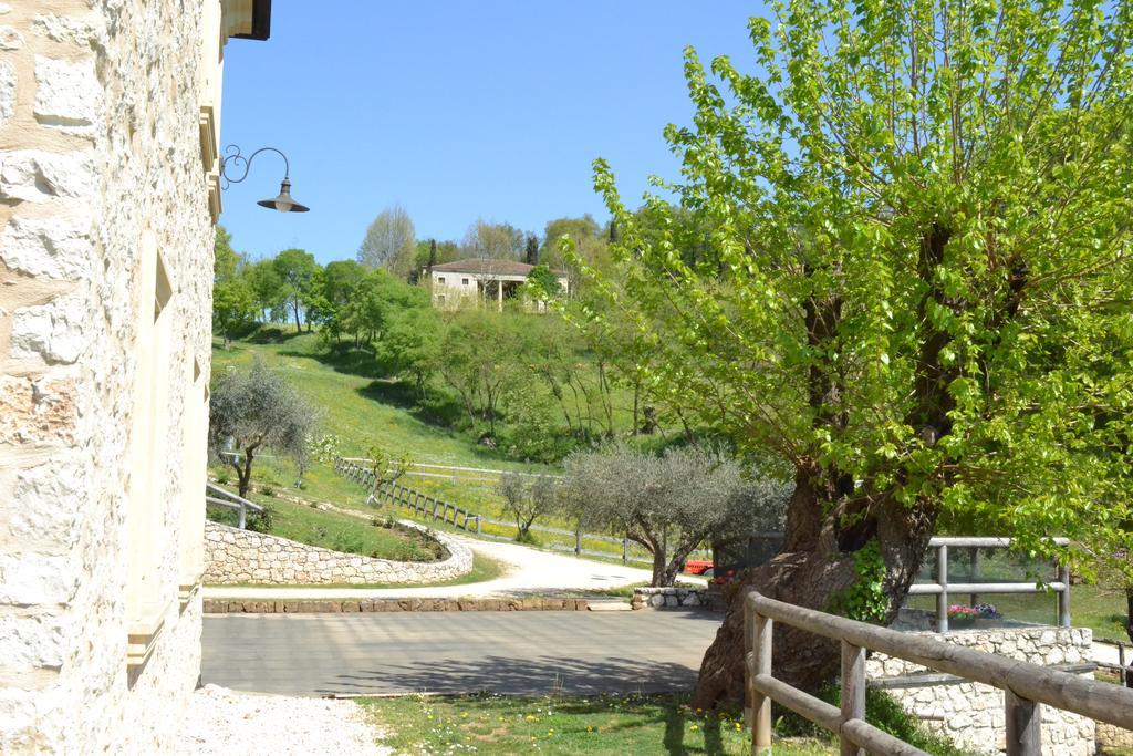 Casale La Rocchetta Bed & Breakfast Lonigo Exterior photo