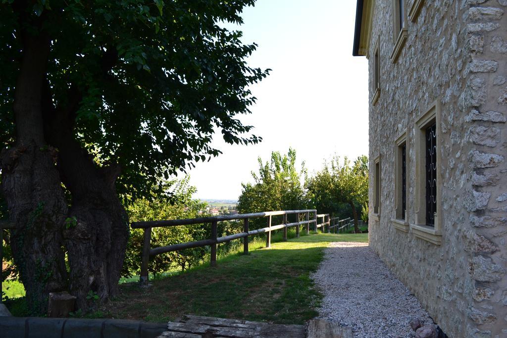 Casale La Rocchetta Bed & Breakfast Lonigo Exterior photo