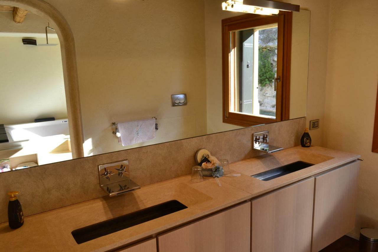 Casale La Rocchetta Bed & Breakfast Lonigo Exterior photo